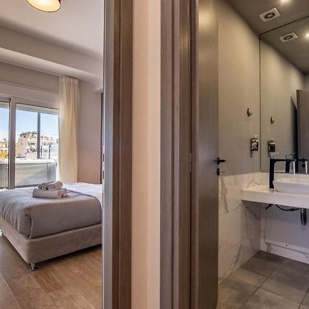 Athenian Infinity Apartments Bagian luar foto