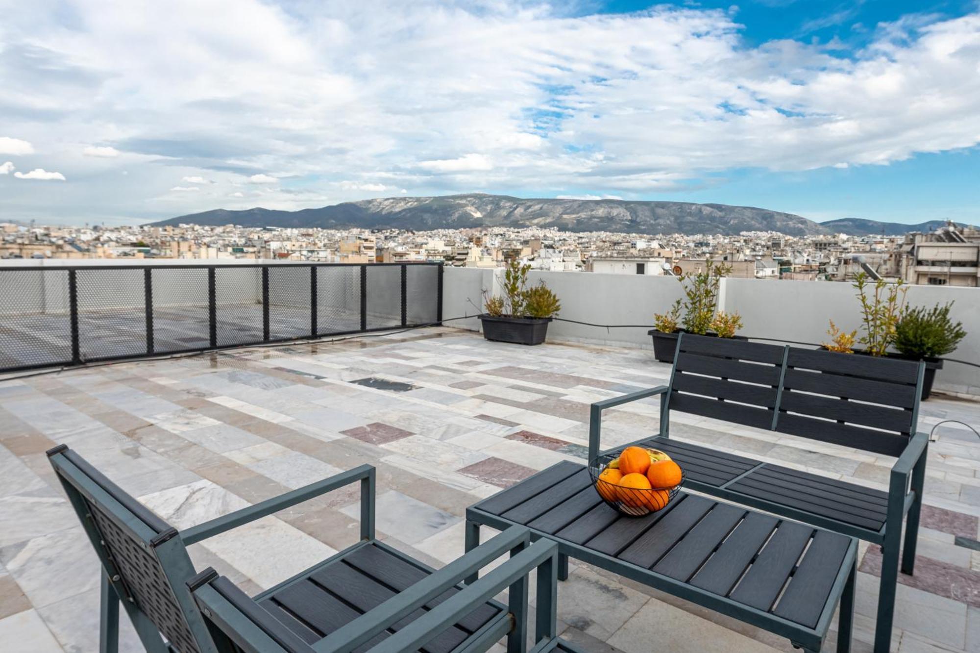 Athenian Infinity Apartments Bagian luar foto