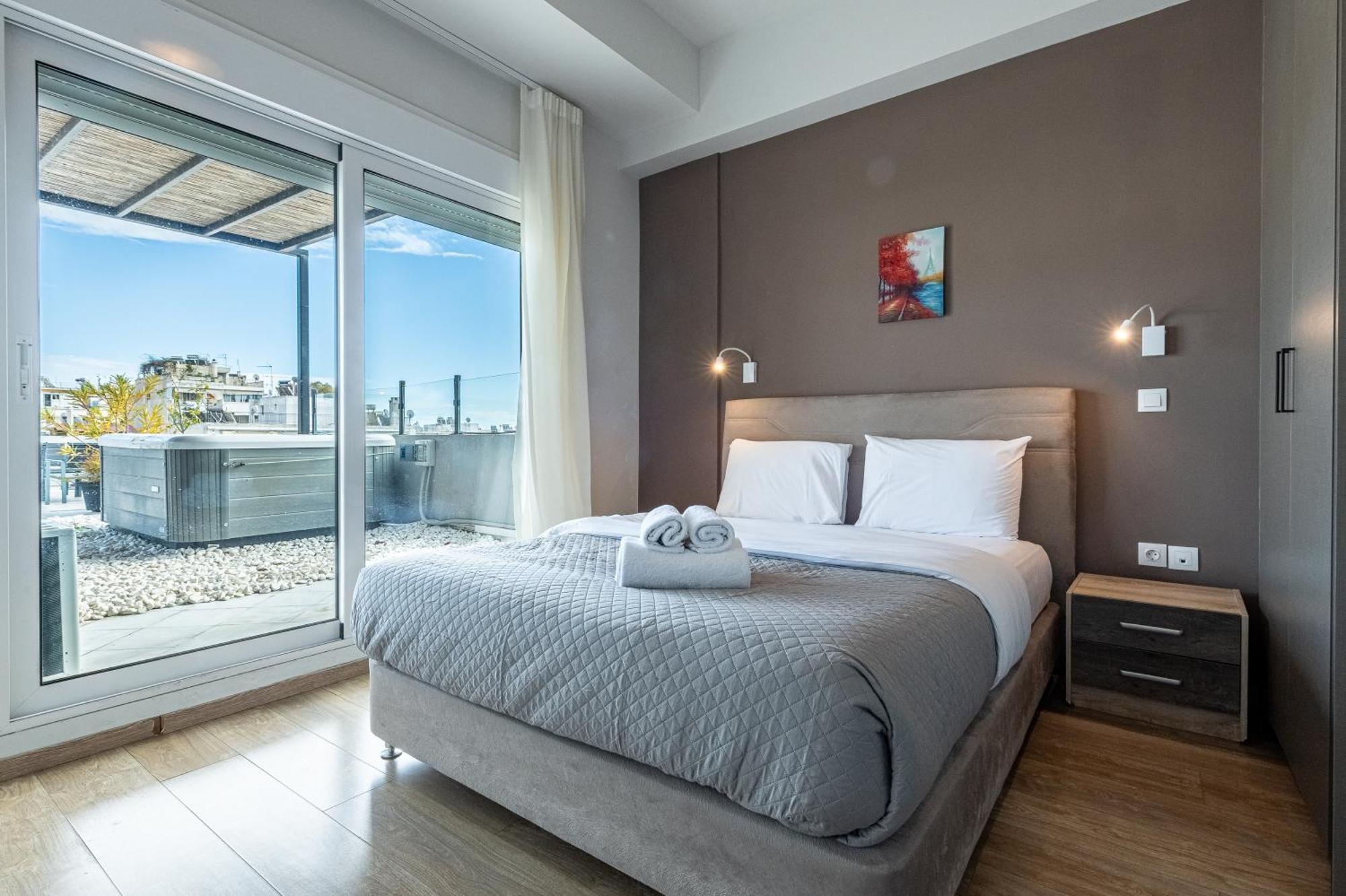 Athenian Infinity Apartments Bagian luar foto