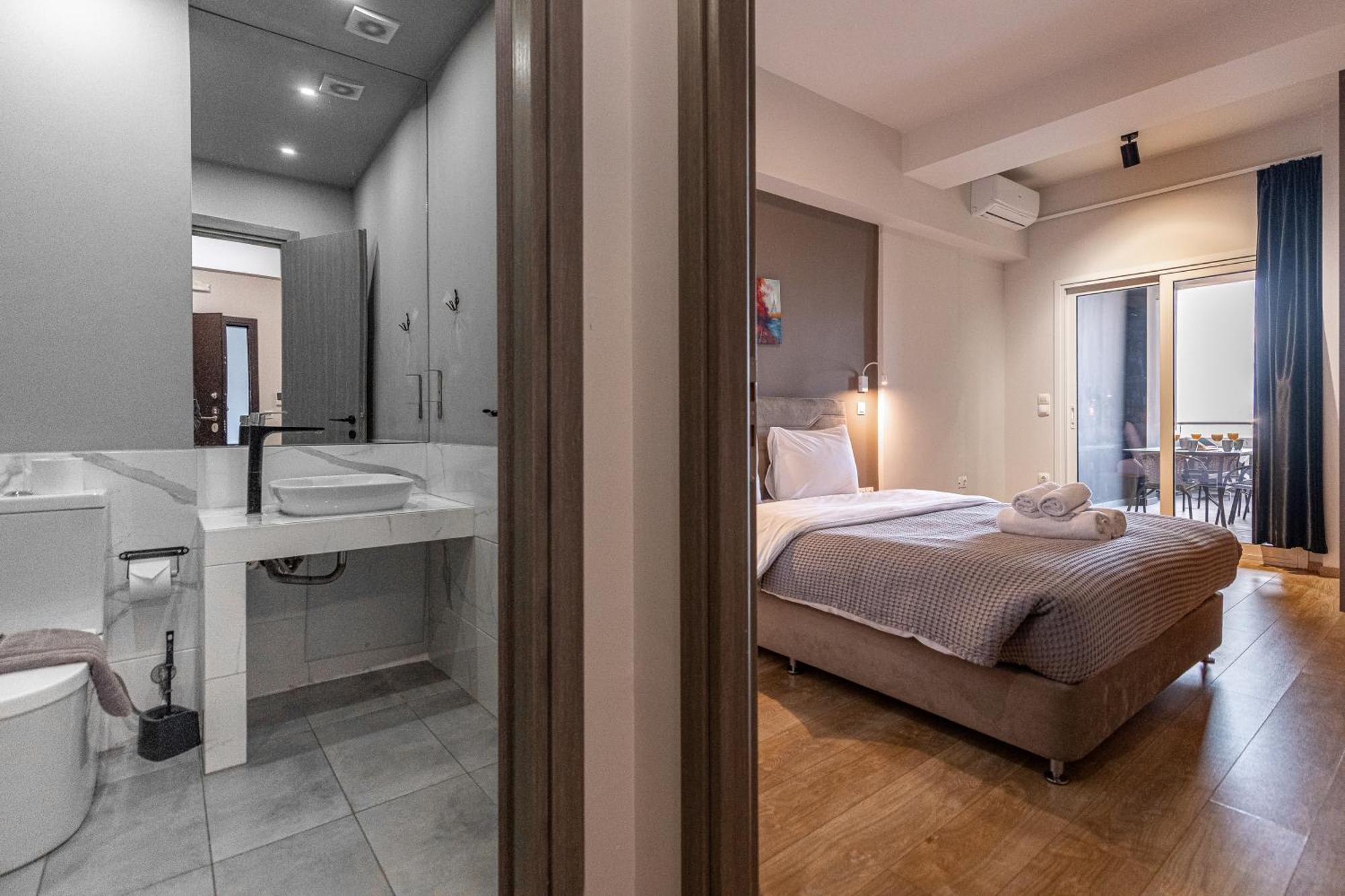 Athenian Infinity Apartments Bagian luar foto